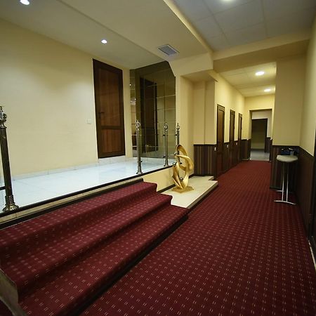 Yerevan Inn Hostel Esterno foto