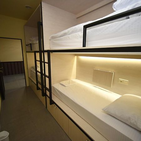 Yerevan Inn Hostel Esterno foto