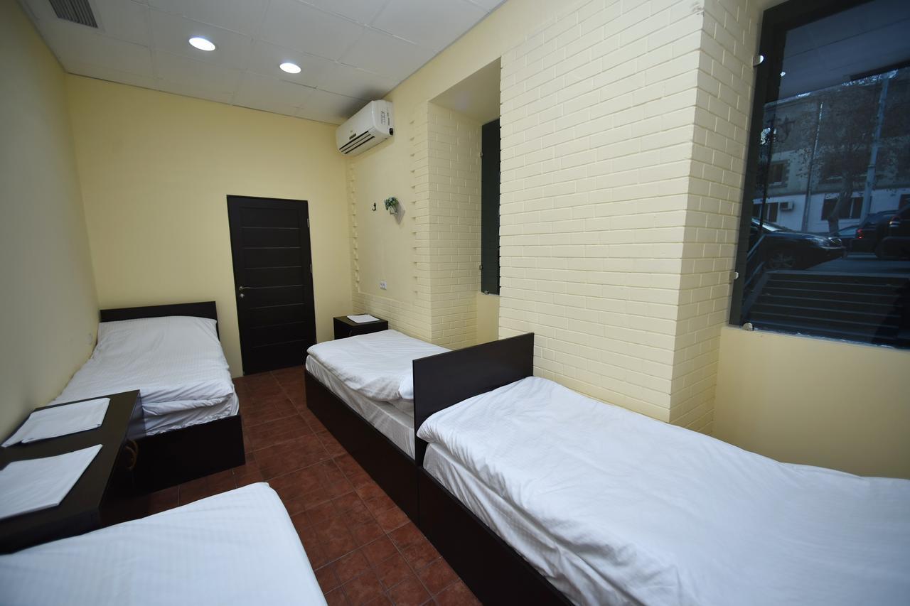 Yerevan Inn Hostel Esterno foto